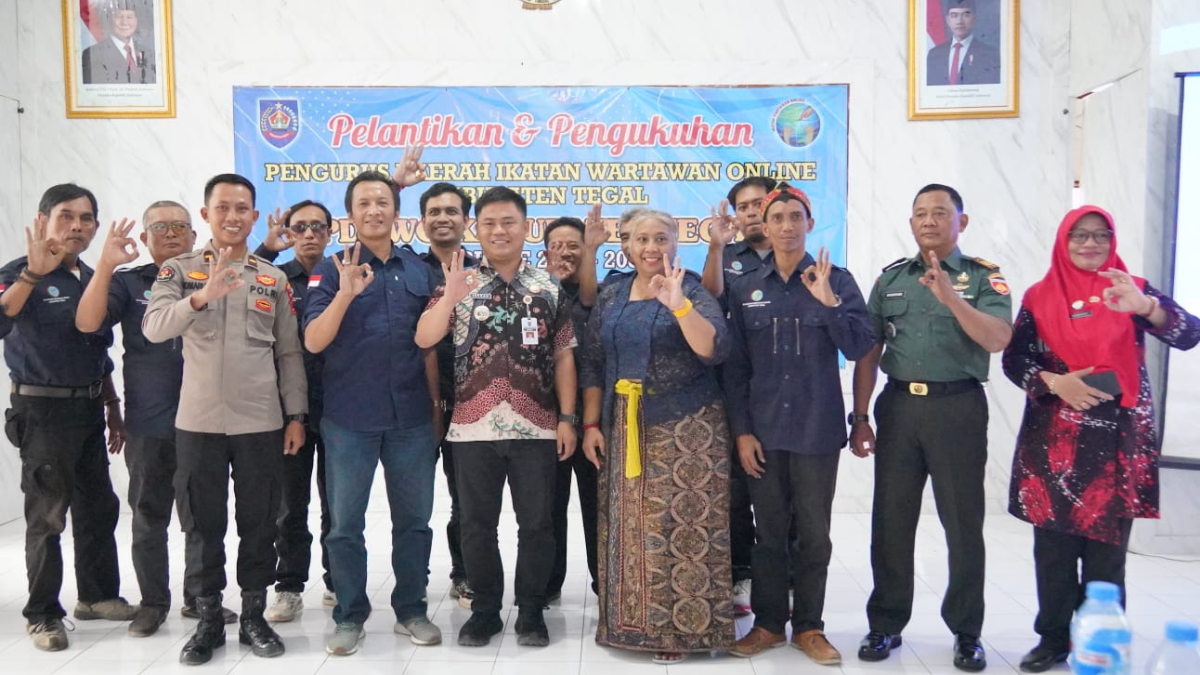 Pengurus Daerah Ikatan Wartawan Online Kabupaten Tegal dilantik
